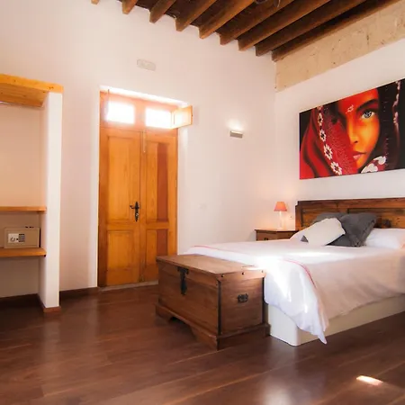 La Pardela * La Cisnera