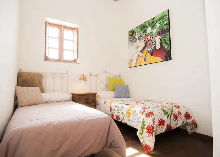 La Pardela * La Cisnera