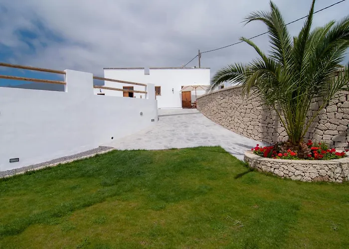 Feriehus La Pardela La Cisnera