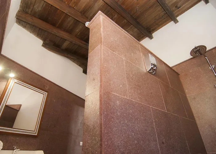 La Pardela * La Cisnera